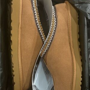 UGG Tasman 2 Men’s Size 12 Chestnut